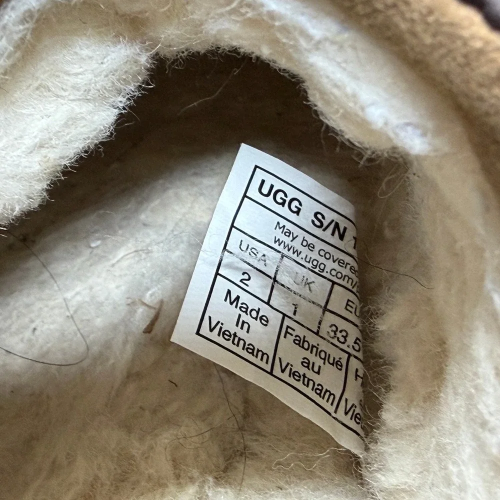 UGG Tasman II Big Kid's Slippers Size 2 Chestnut 1019066K Slip On Comfort